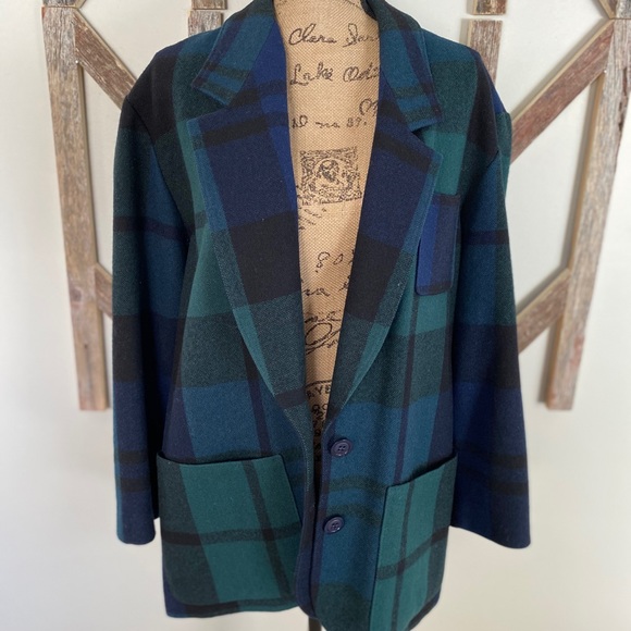 Vintage Pendleton 100% wool long plaid coat - Picture 3 of 7